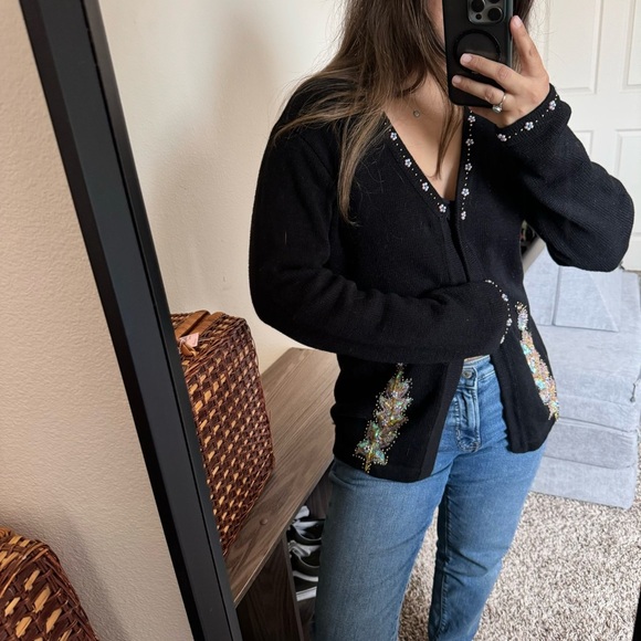 Vintage Beaded Cardigan - Picture 5 of 13